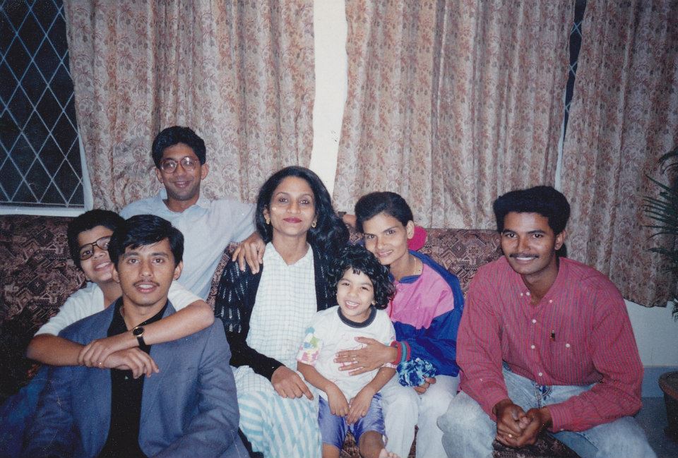 nadia de los santos family